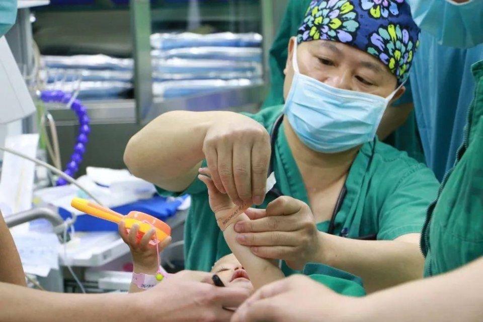 正宁县妇婴监护型护送